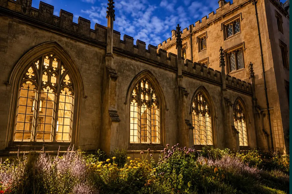 New Court, St John's College, Cambridge at night